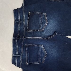 SILVER JEANS Suki Slim Boot NWOT 20/33L